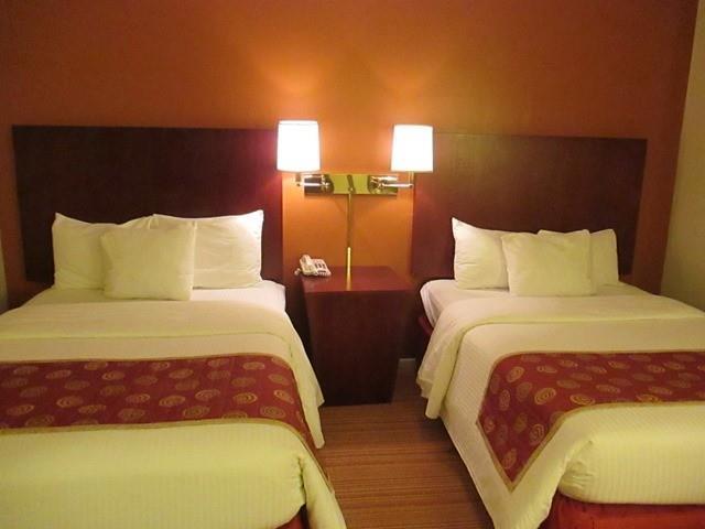 Red Carpet Inn And Suites Plymouth Quarto foto