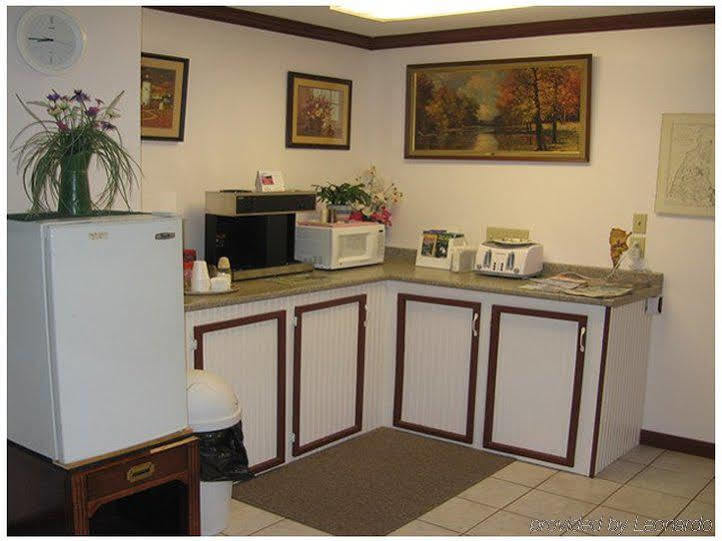 Red Carpet Inn And Suites Plymouth Quarto foto